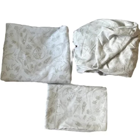 Mainstays Kids Dinosaur Twin Sheet Set Brontosaurus Stegosaurus White Gray - Picture 2 of 4